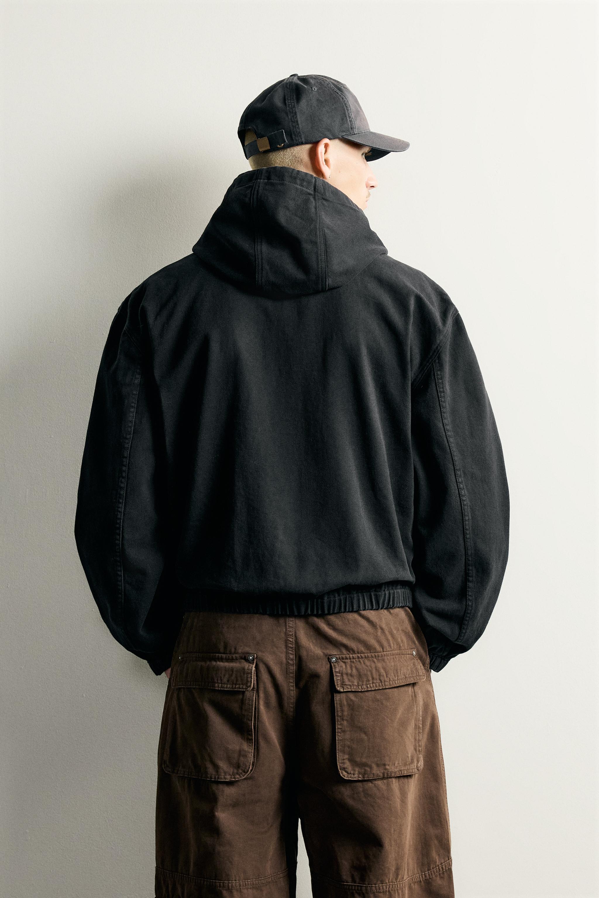 BLOUSON À BRANDEBOURGS CAPUCHE